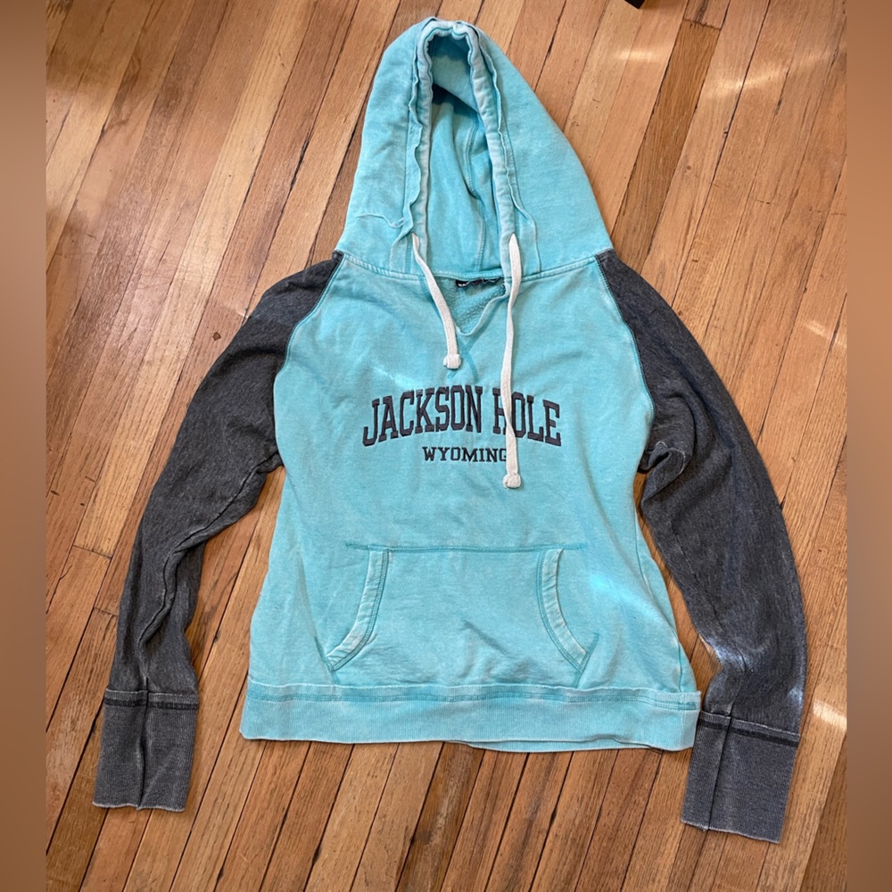 Basix of America Jackson Hole Wyoming hoodie sweatshirt